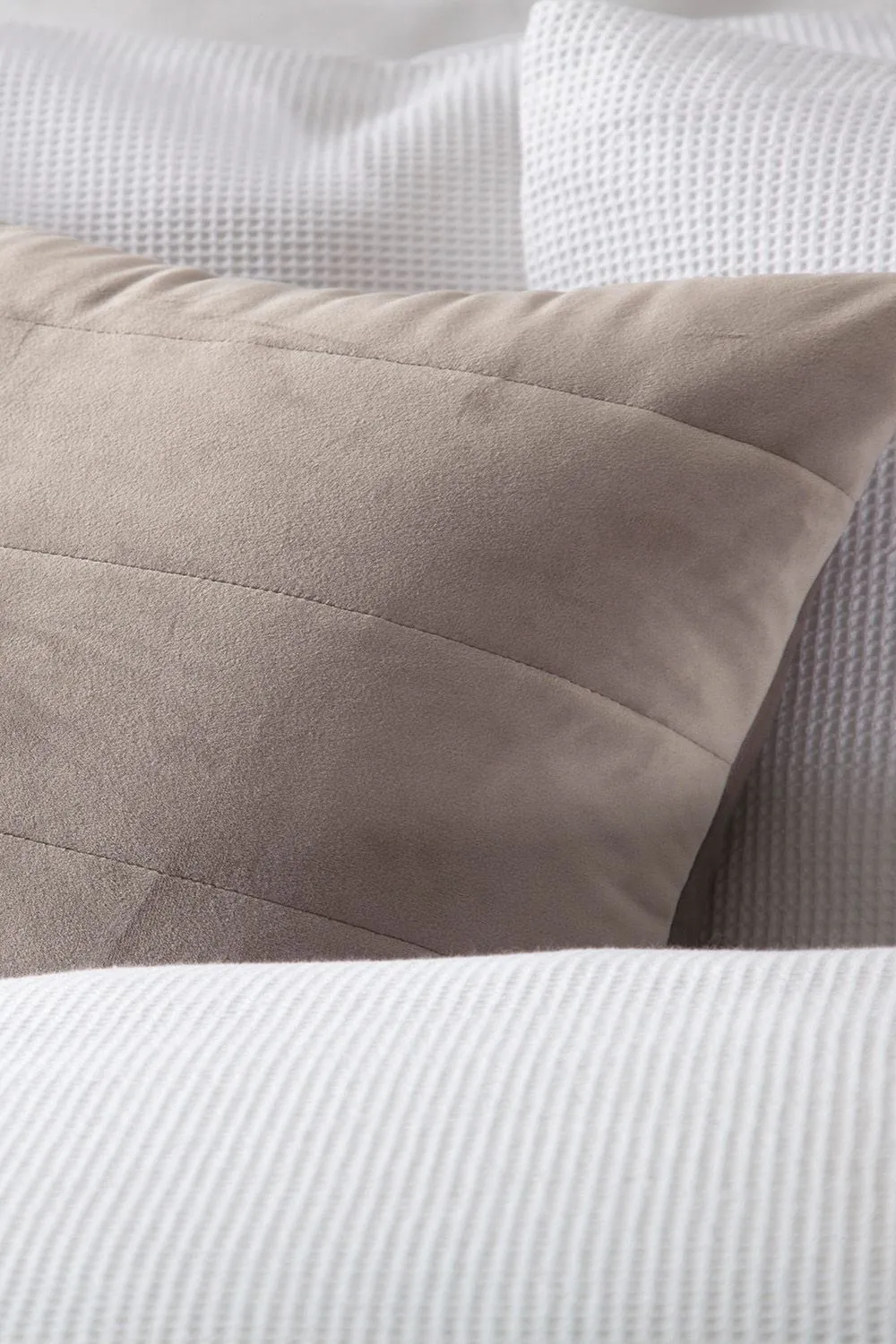 Belledorm Verona Cushion 40cm X 40cm in Pale Grey 1