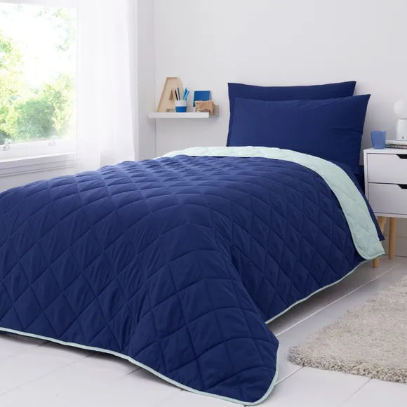 Helston Two Tone Bedspread 150cm x 200cm 1