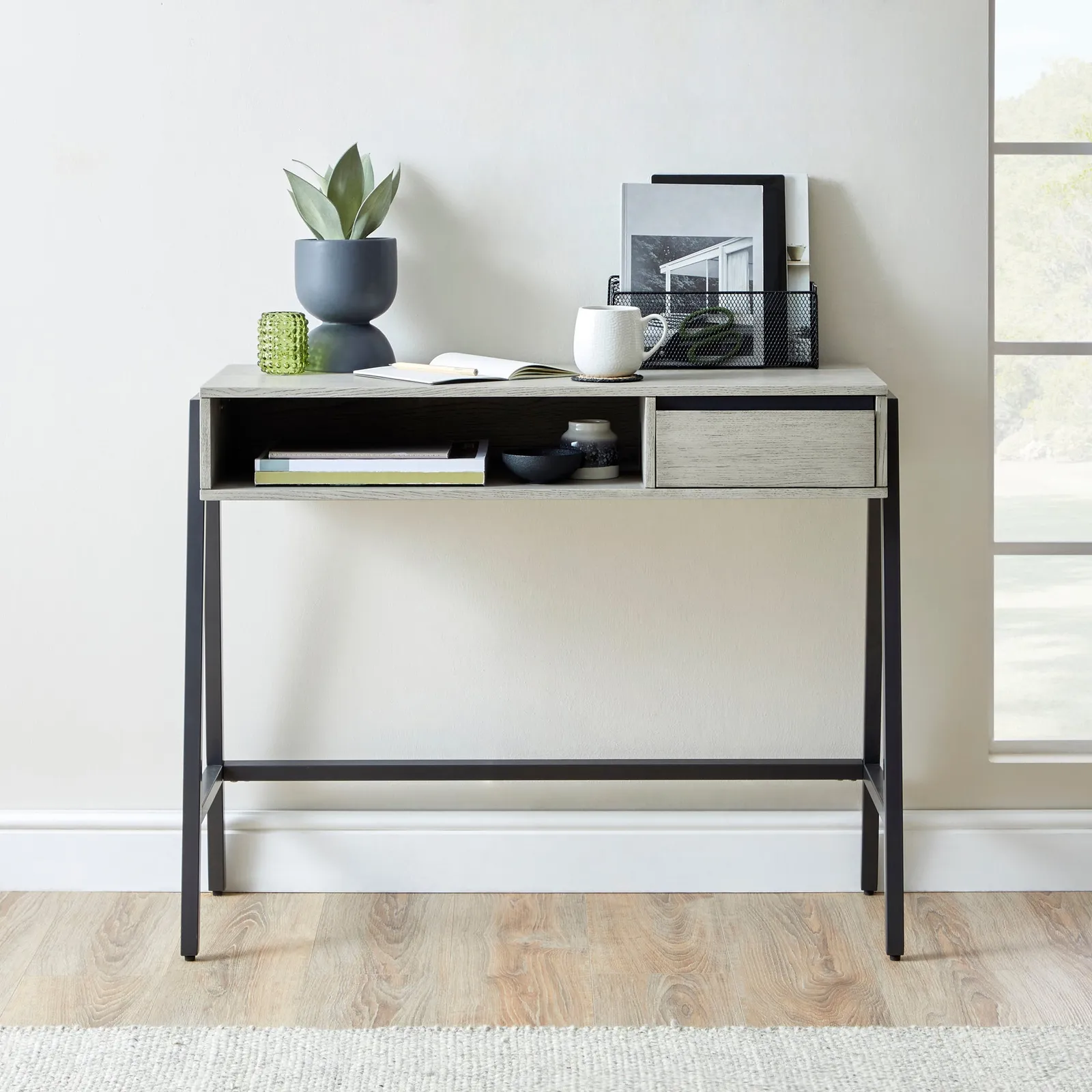 Blake Desk Grey