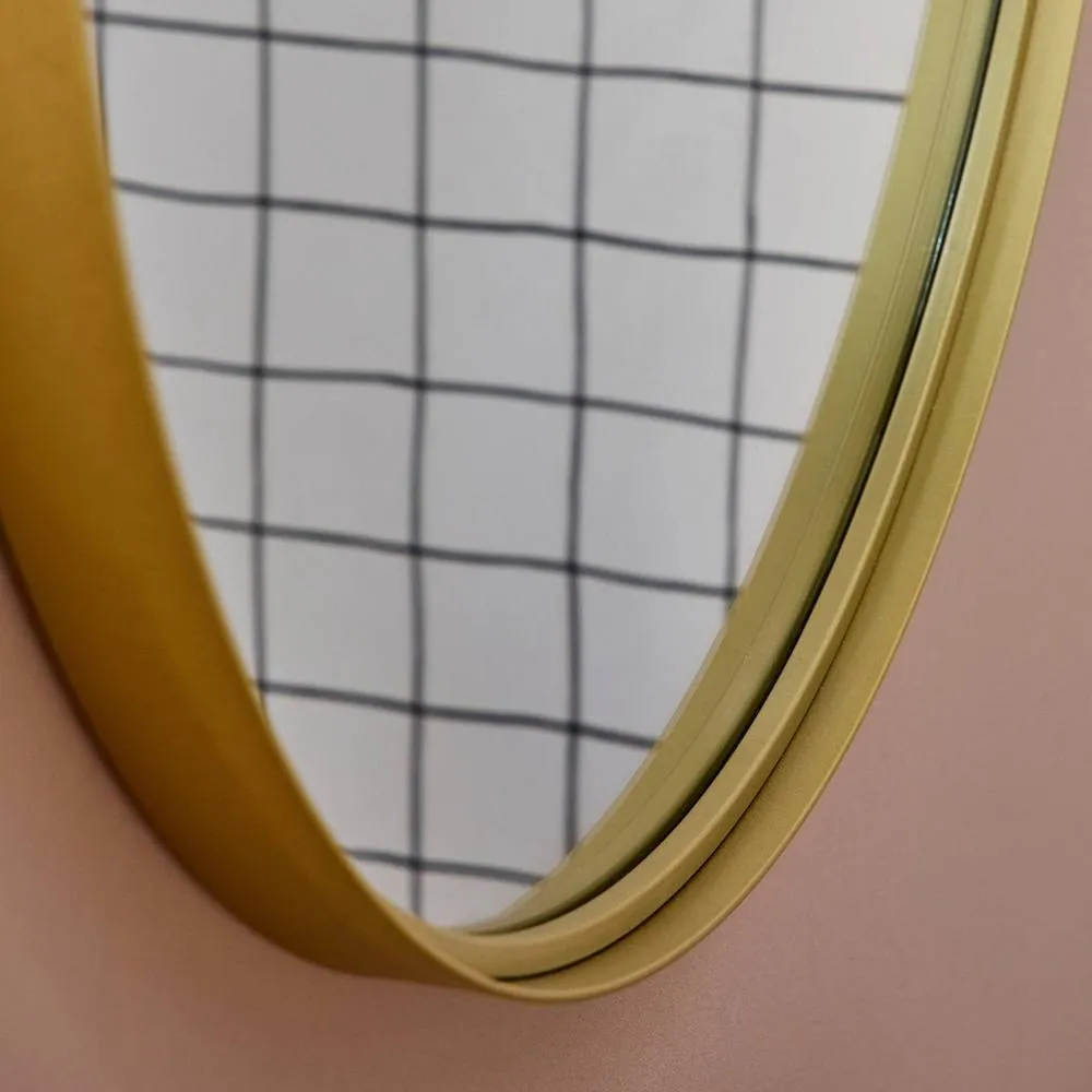 sweeek 60cm round metal mirror in Gold 4