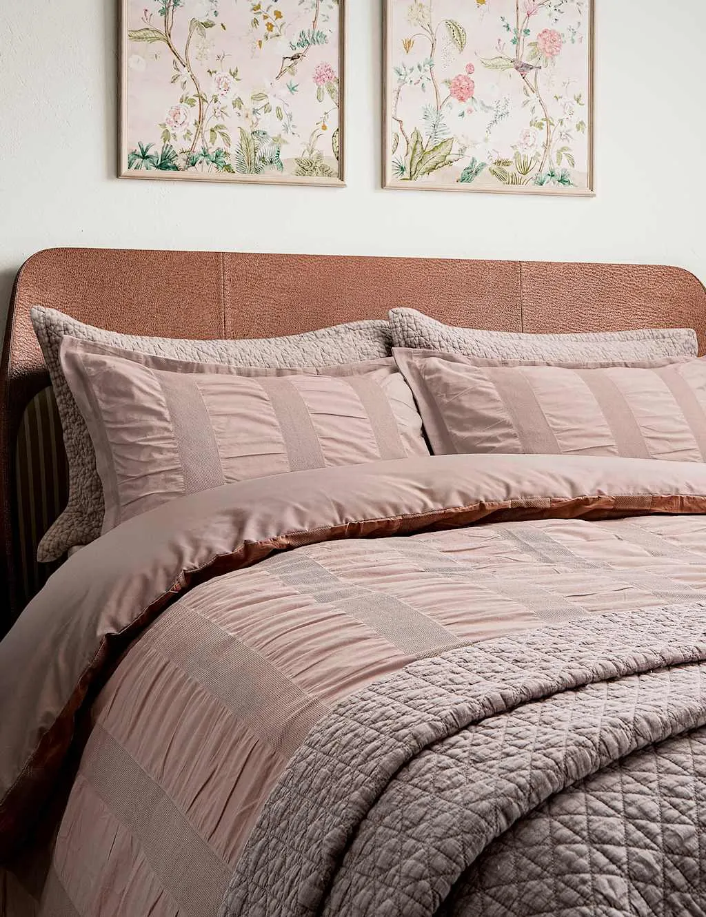Bedeck of Belfast 2 Pack Pure Cotton Stonewashed Pillowcases Pink