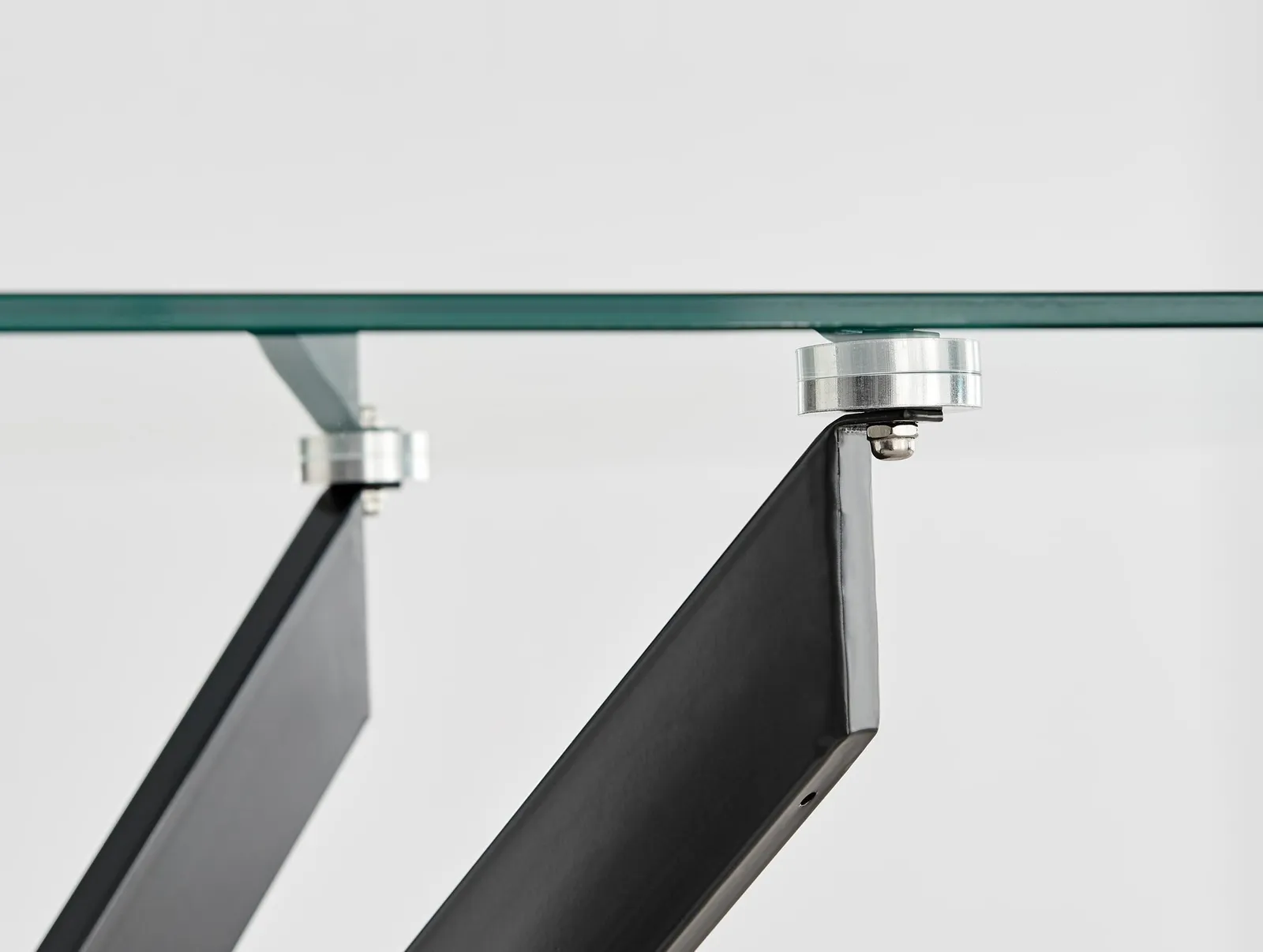 FurnitureboxUK Leonardo 120cm 4-Seater Glass & Chrome Metal Starburst Dining Table in Black 5