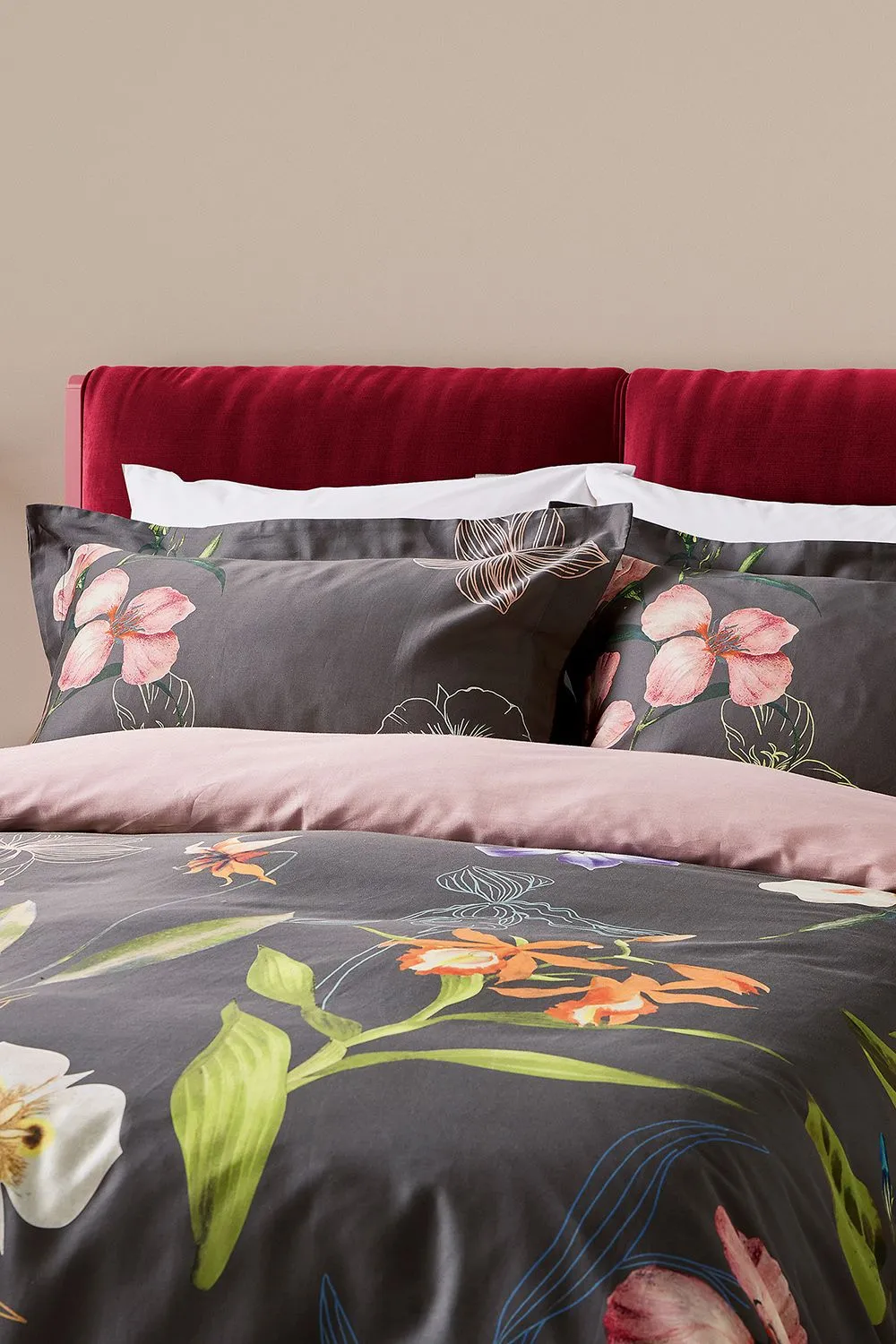 Ted Baker 'New Hampton' Cotton Duvet Cover Set in Charcoal 2