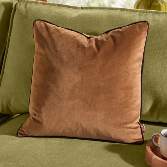 Furn. Square Cushion Cover 1