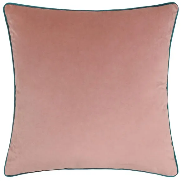 Furn. Square Cushion 2