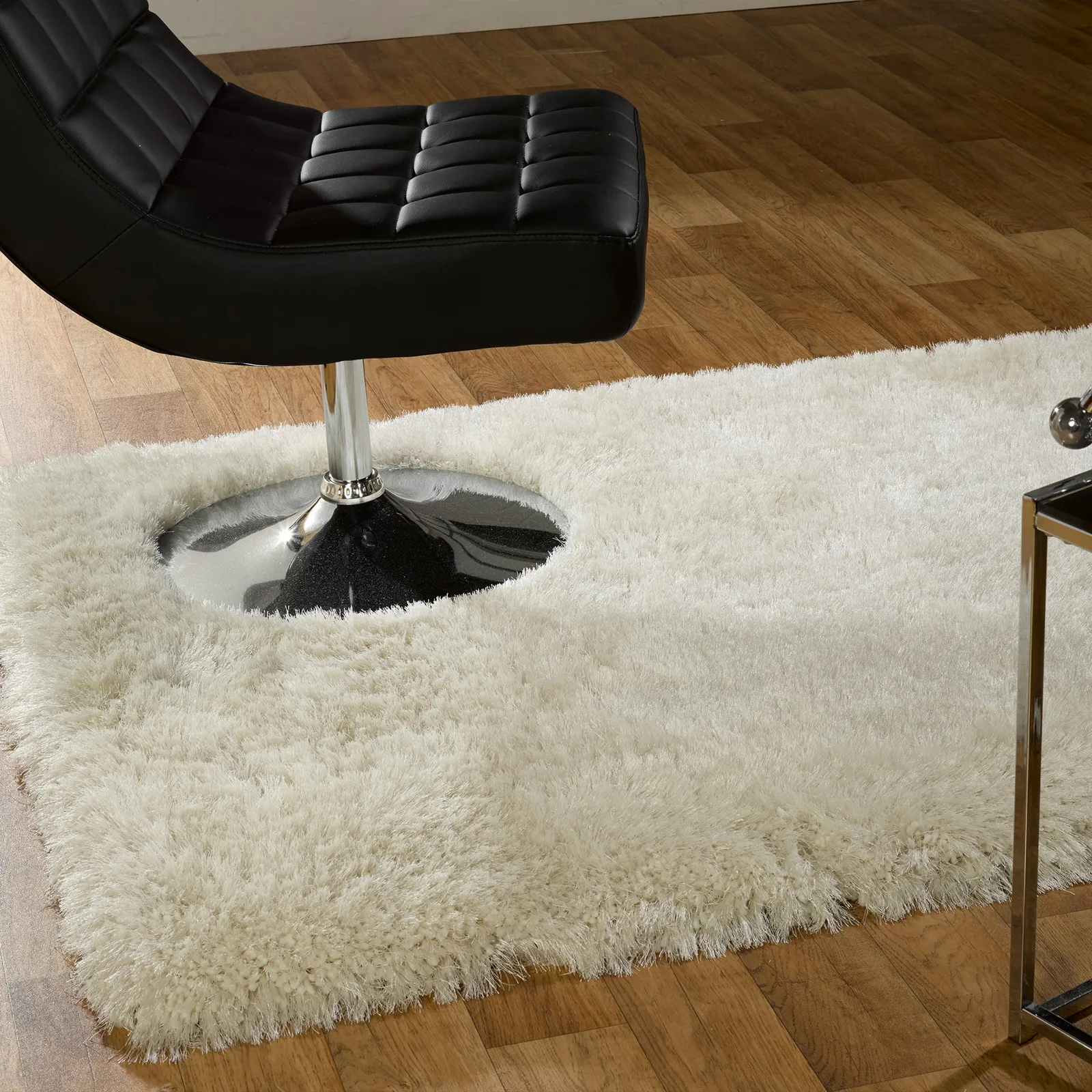 Pearl Rug White