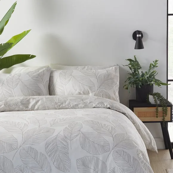 Fusion Matteo Reversible Duvet Cover and Pillowcase Set 4