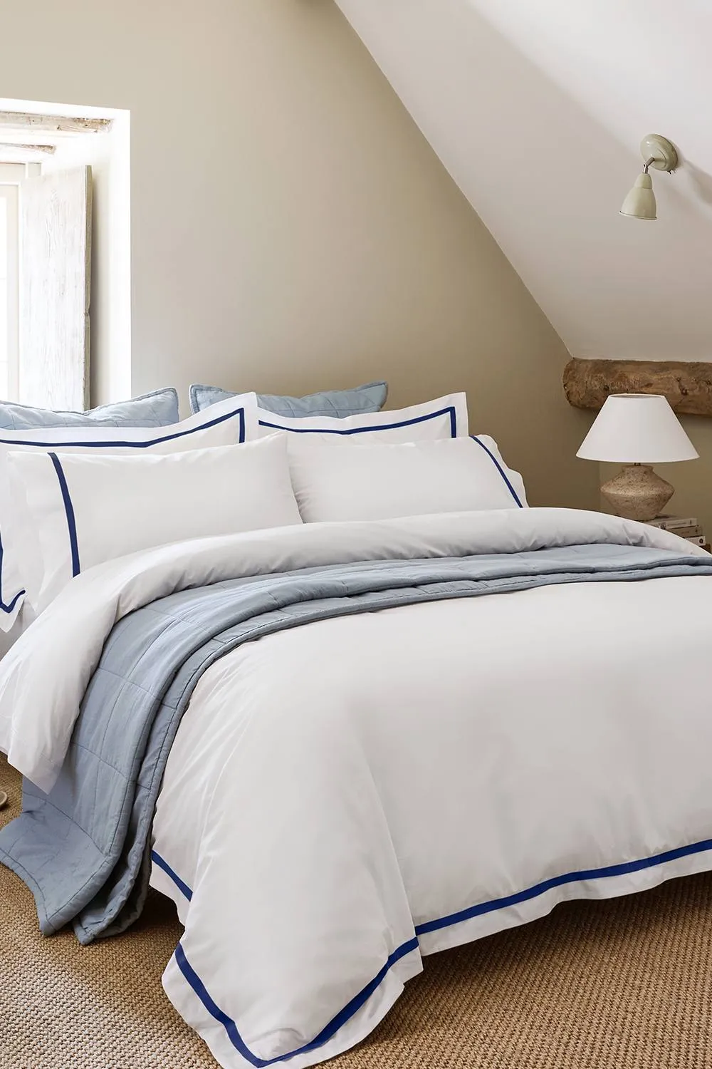 CHRISTY 'Beaumont' Luxury Cotton Percale Hotel Duvet Cover Sets in Navy