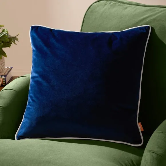 Furn. Square Cushion Cover 1