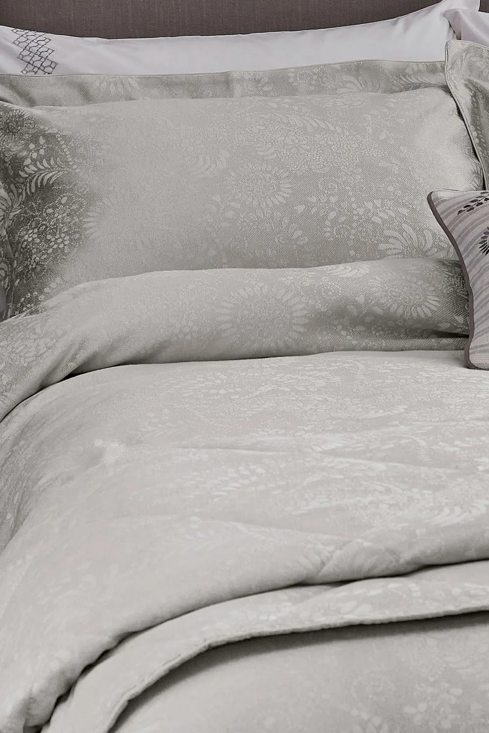 1951 'Kina' Jacquard Throw in Silver