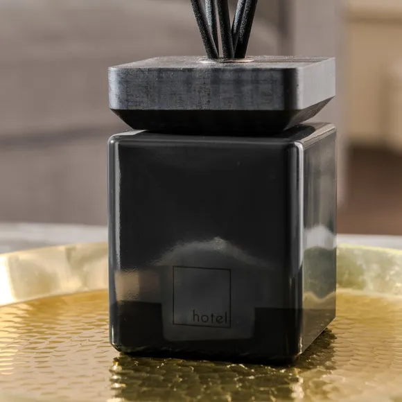Hotel Midnight Dark Cassis Vanilla & Patchouli Diffuser 3
