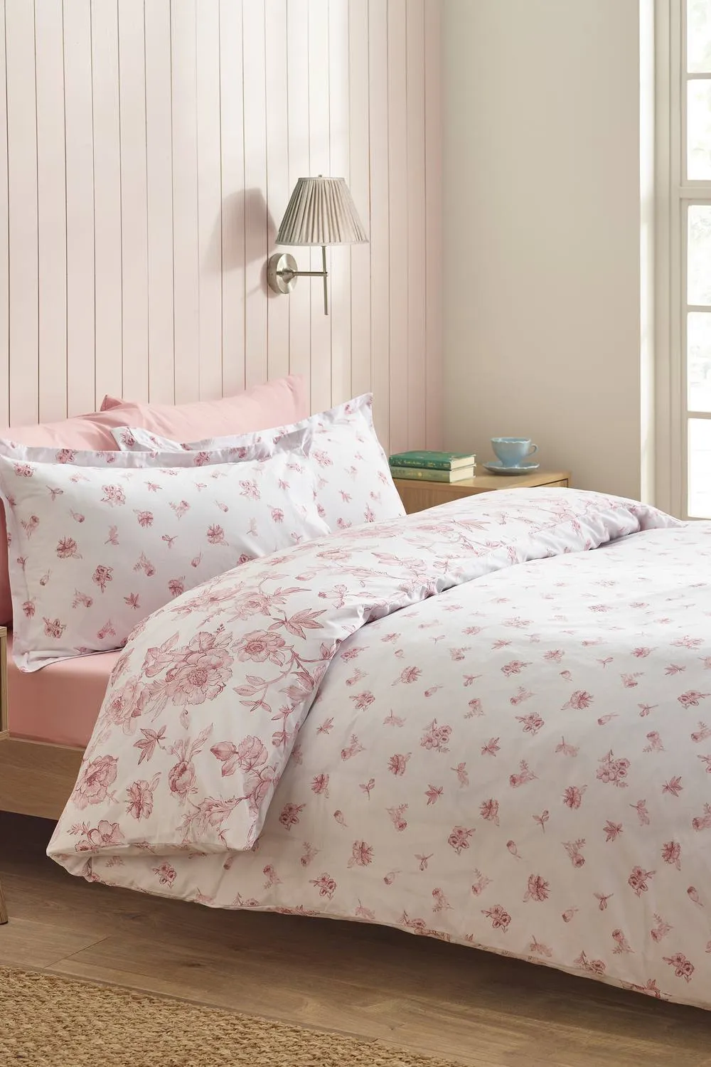 Catherine Lansfield 'Mirabelle Floral' Reversible Duvet Cover Set in Pink 2
