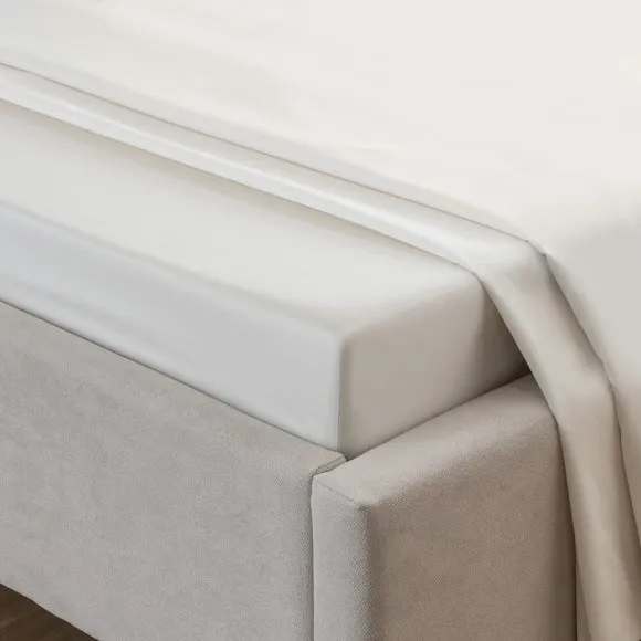 Dorma Classic Cotton Sateen Fitted Sheet 2