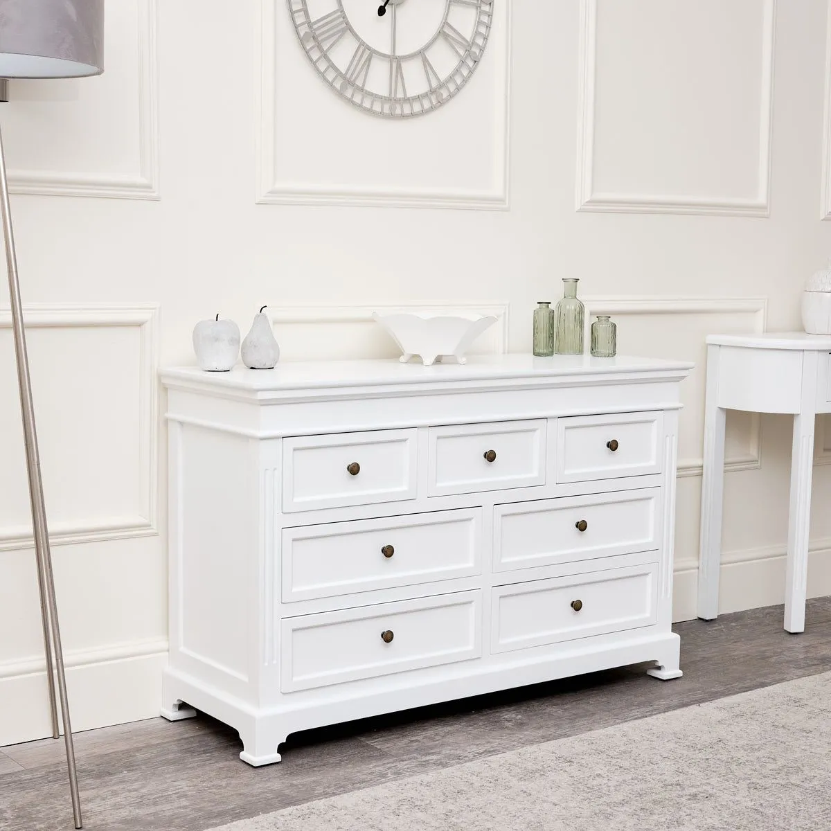 Melody Maison Large White 7 Drawer Chest Of Drawers - Daventry White Range 2