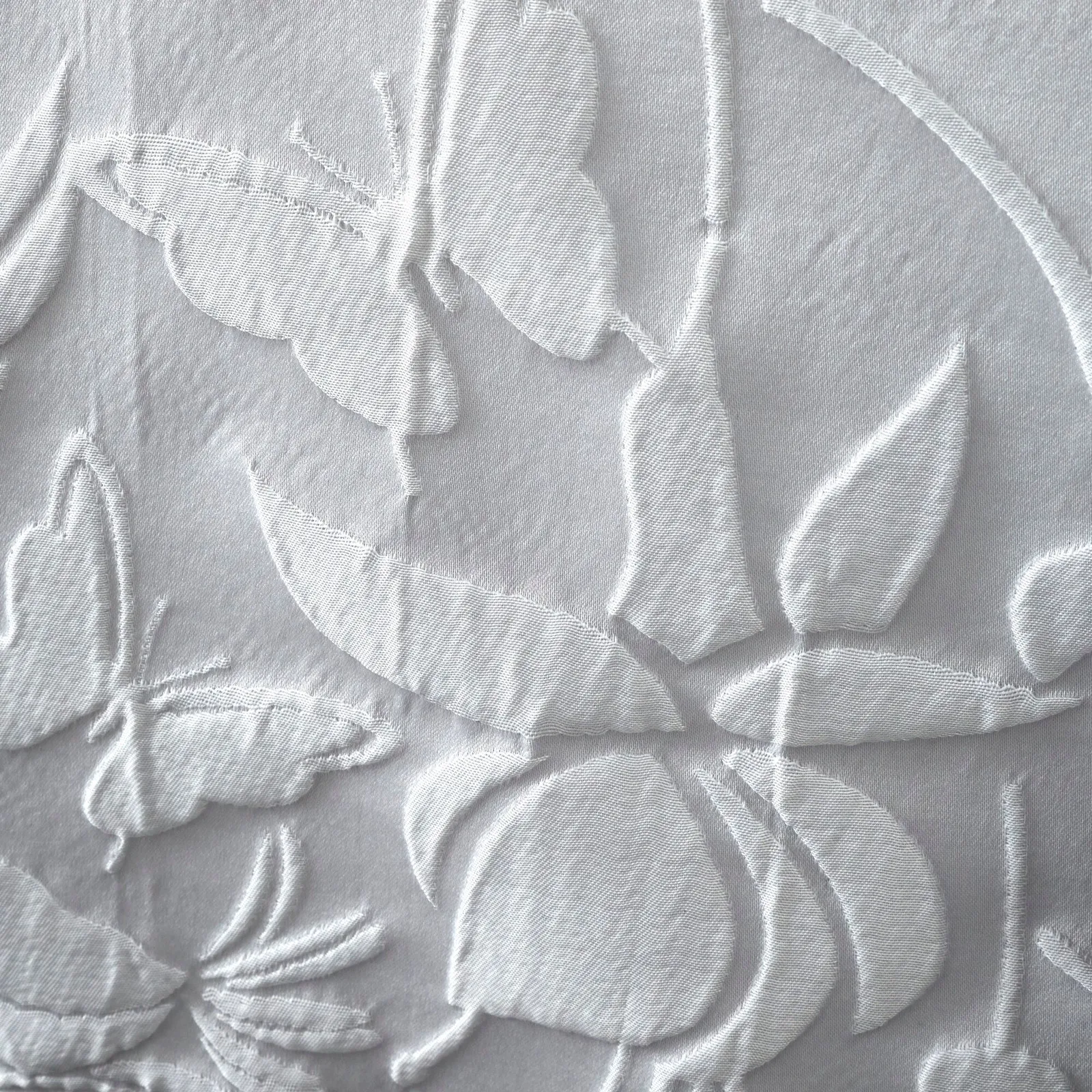 Portfolio Home Haworth Jacquard Floral Duvet Cover Quilt Set with Pillowcase in Silver 3