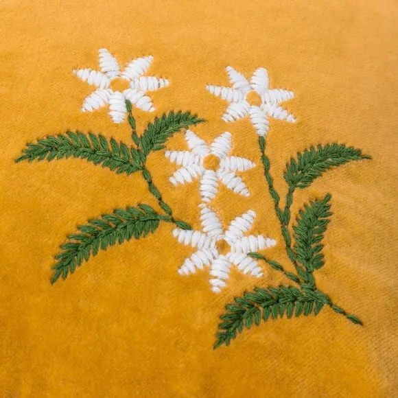 furn. Daisy Frill Cotton Square Cushion 2