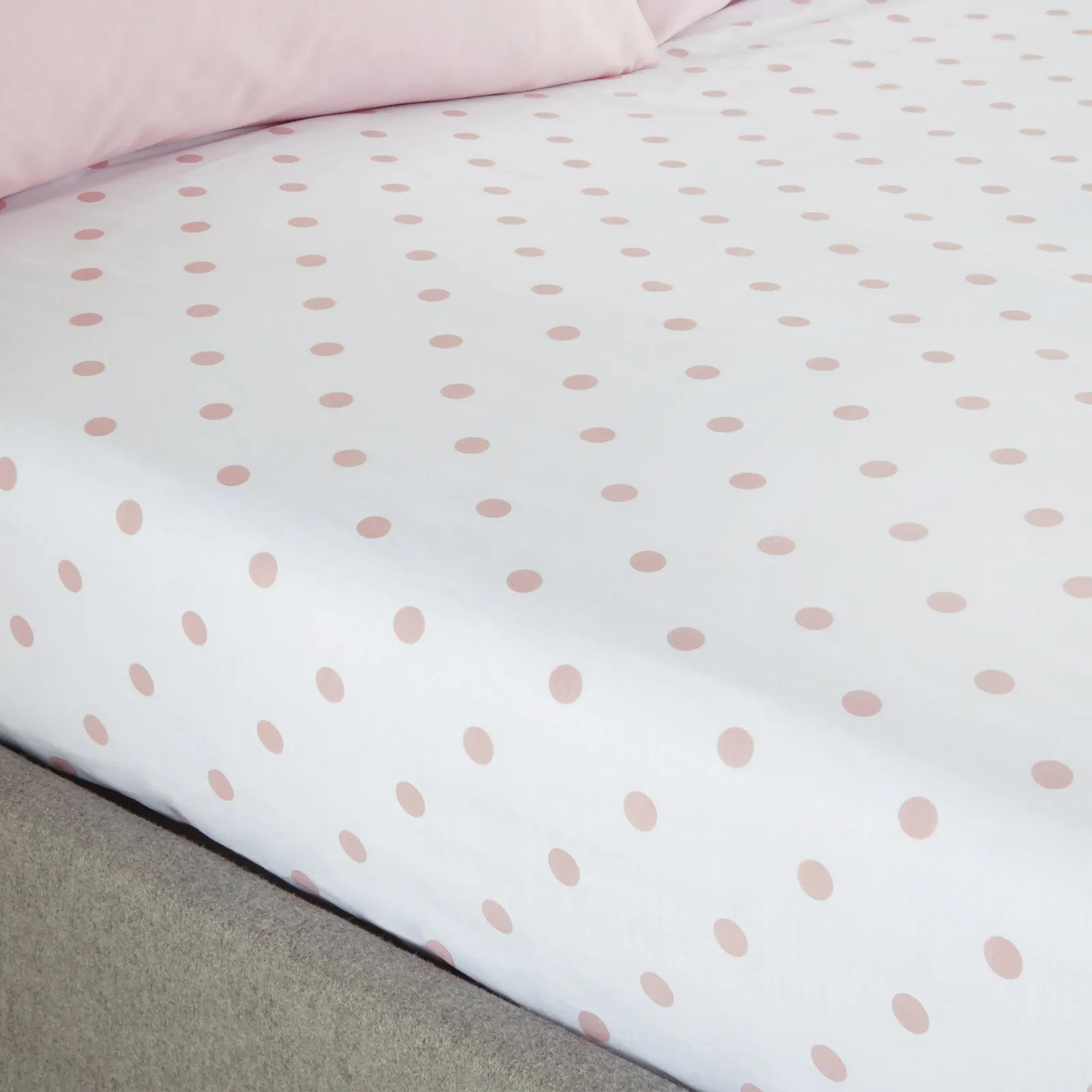Catherine Lansfield Polka Dot Spot Fitted Sheet Silver