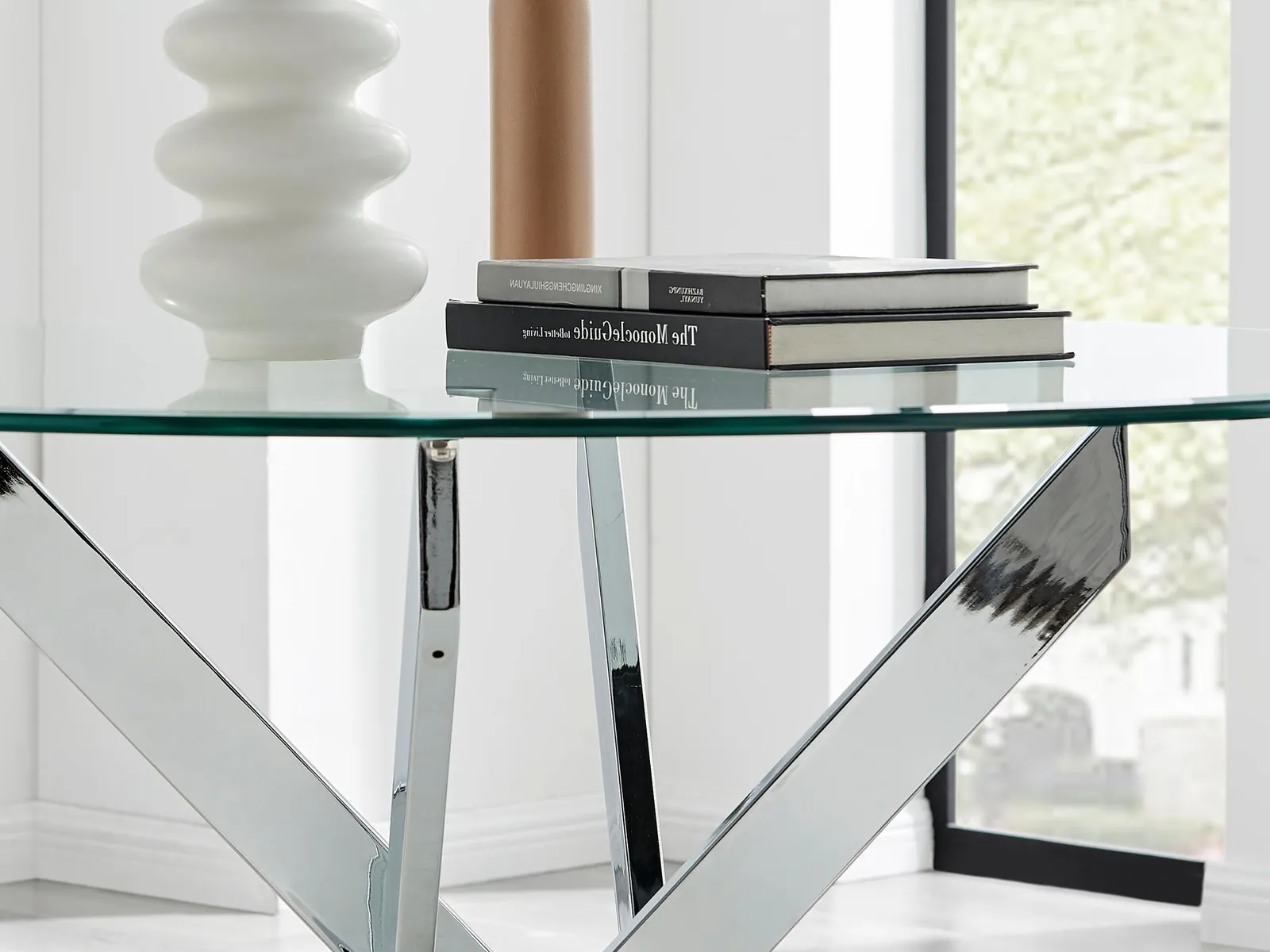 FurnitureboxUK Novara 100cm Round 4-Seater Glass & Metal Starburst Dining Table in Silver 3