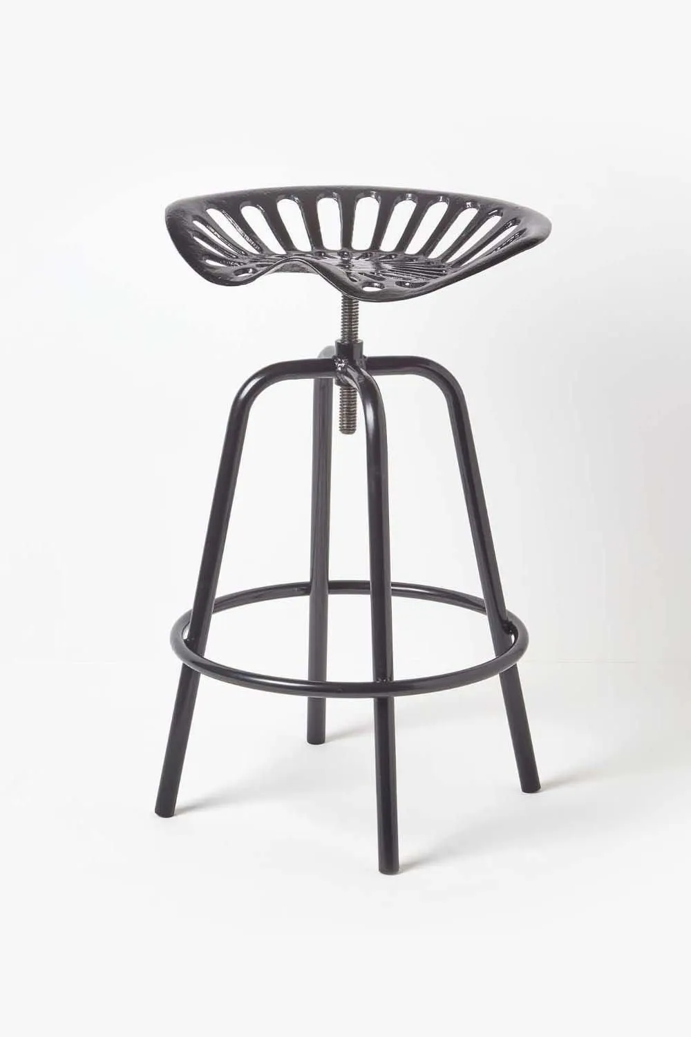Homescapes Vintage Style Metal Adjustable Tractor Seat Bar Stool in Black 1