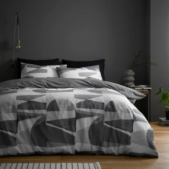 Bronte Geo Polycotton Duvet Cover & Pillowcase Set