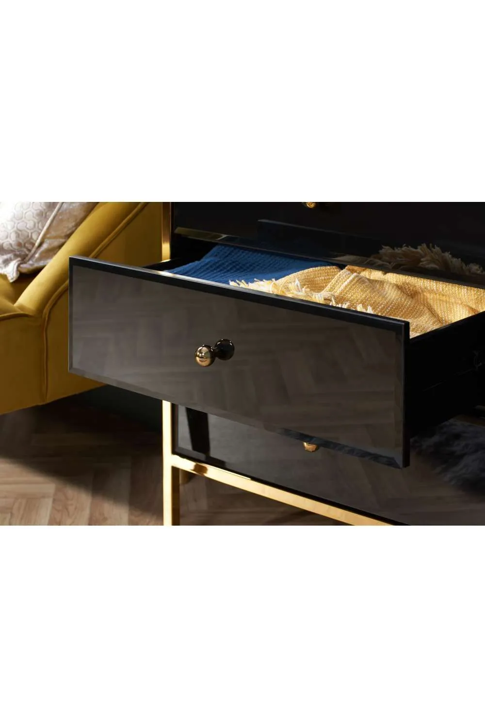 Birlea Fenwick 6 Drawer Chest Black & Gold 3