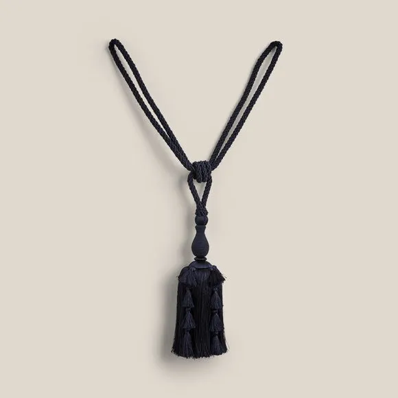 Linton Curtain Tieback 3
