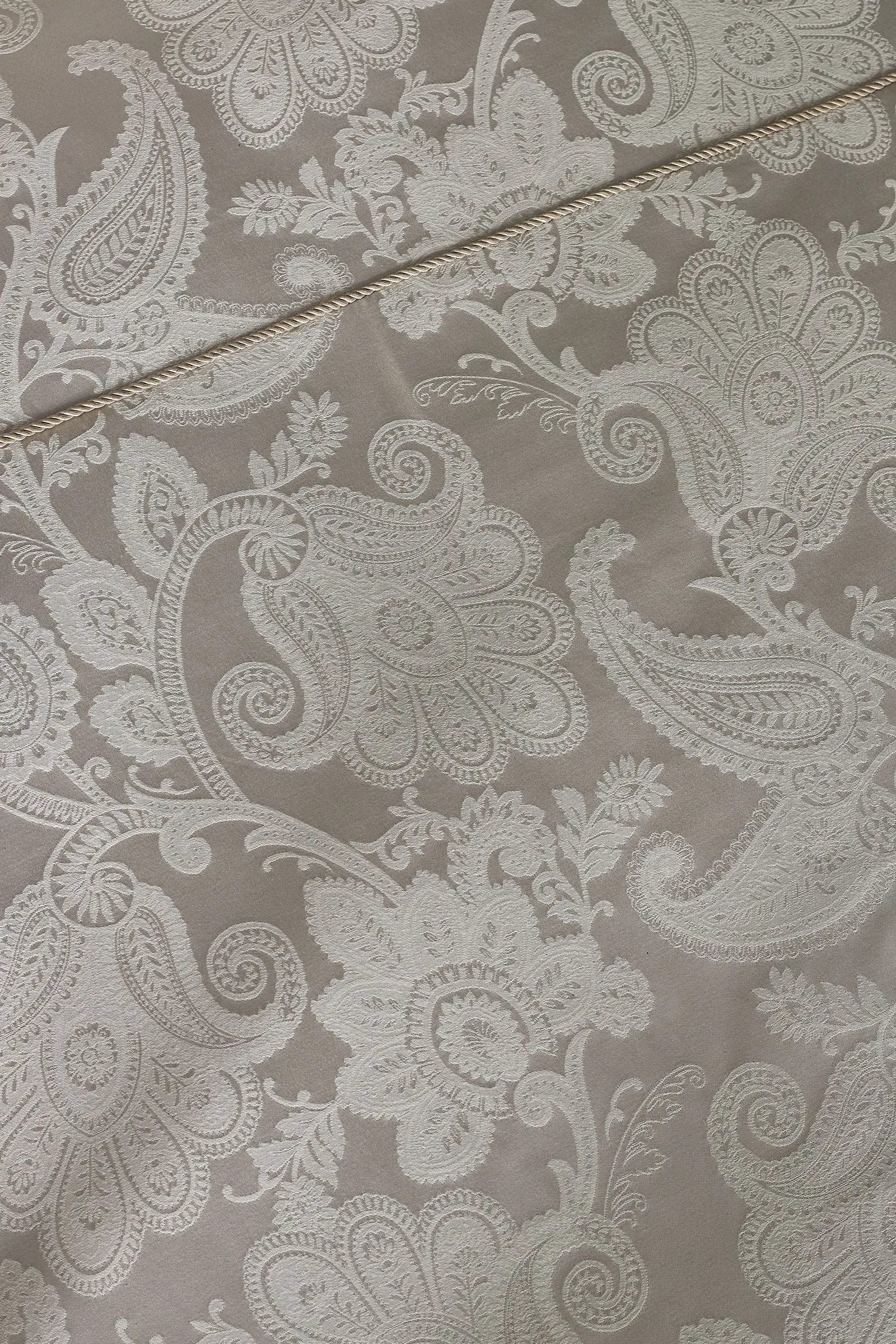 Catherine Lansfield 'Opulent Jacquard' Duvet Cover Set in Gold 3