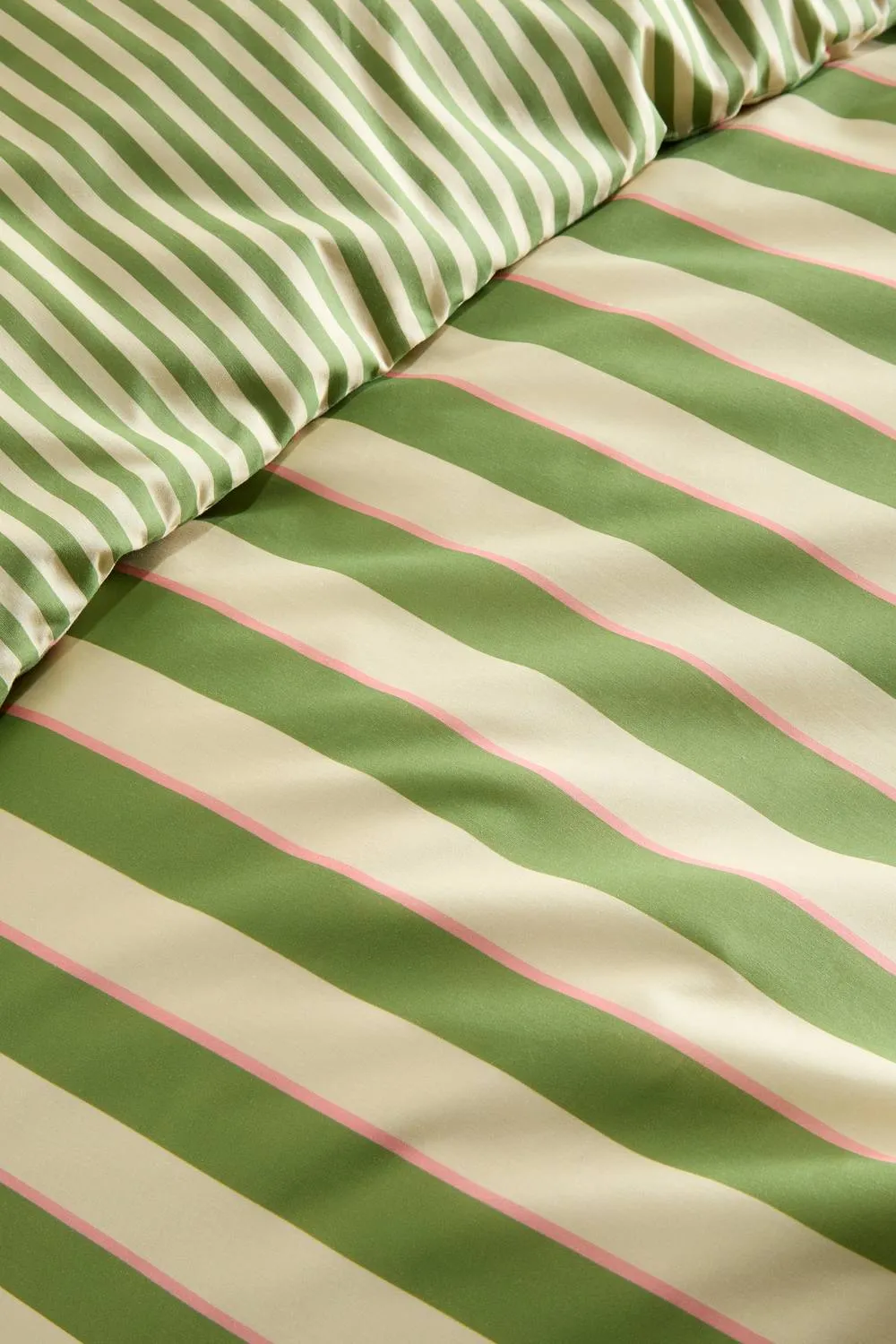 Fusion 'Bold Stripe' Easy Care Duvet Cover Set in Green 3