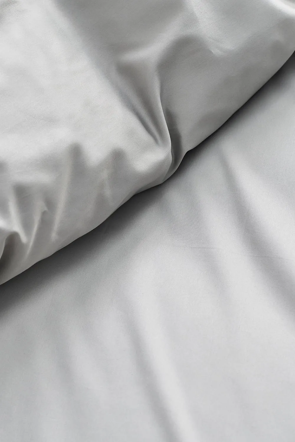 CHRISTY 400TC Luxury Cotton Sateen Plain Dye Duvet Cover Sets in Pale Grey 3