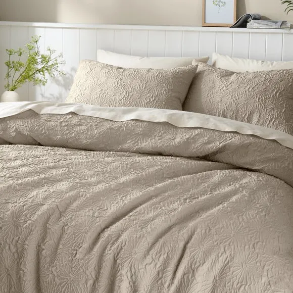 Astra Textured Floral Duvet Cover and Pillowcase Set 3