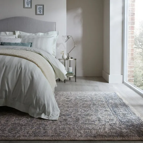 Remy Traditional Floral Rug 1