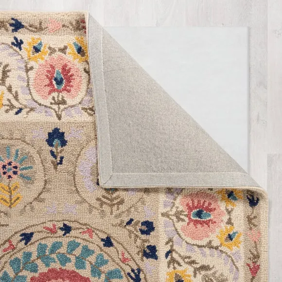 Hani Floral Wool Rug 5