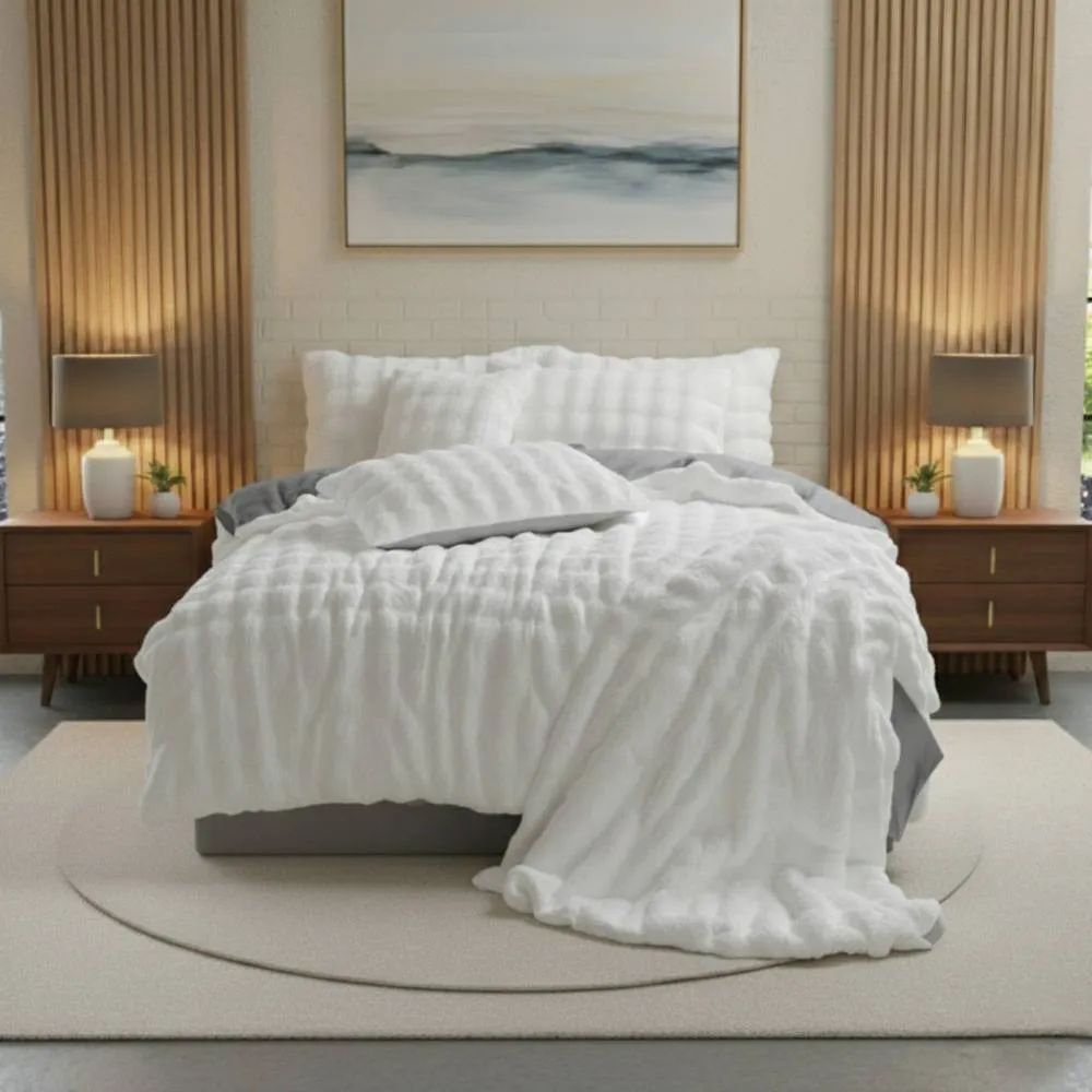 Snug City Rabbit Faux Fur Teddy Duvet Cover Set Ultra Soft Plush Bedding in White