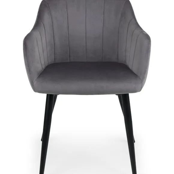 Berwick 4 Seater Round Dining Table with 4 Hobart Chairs 3