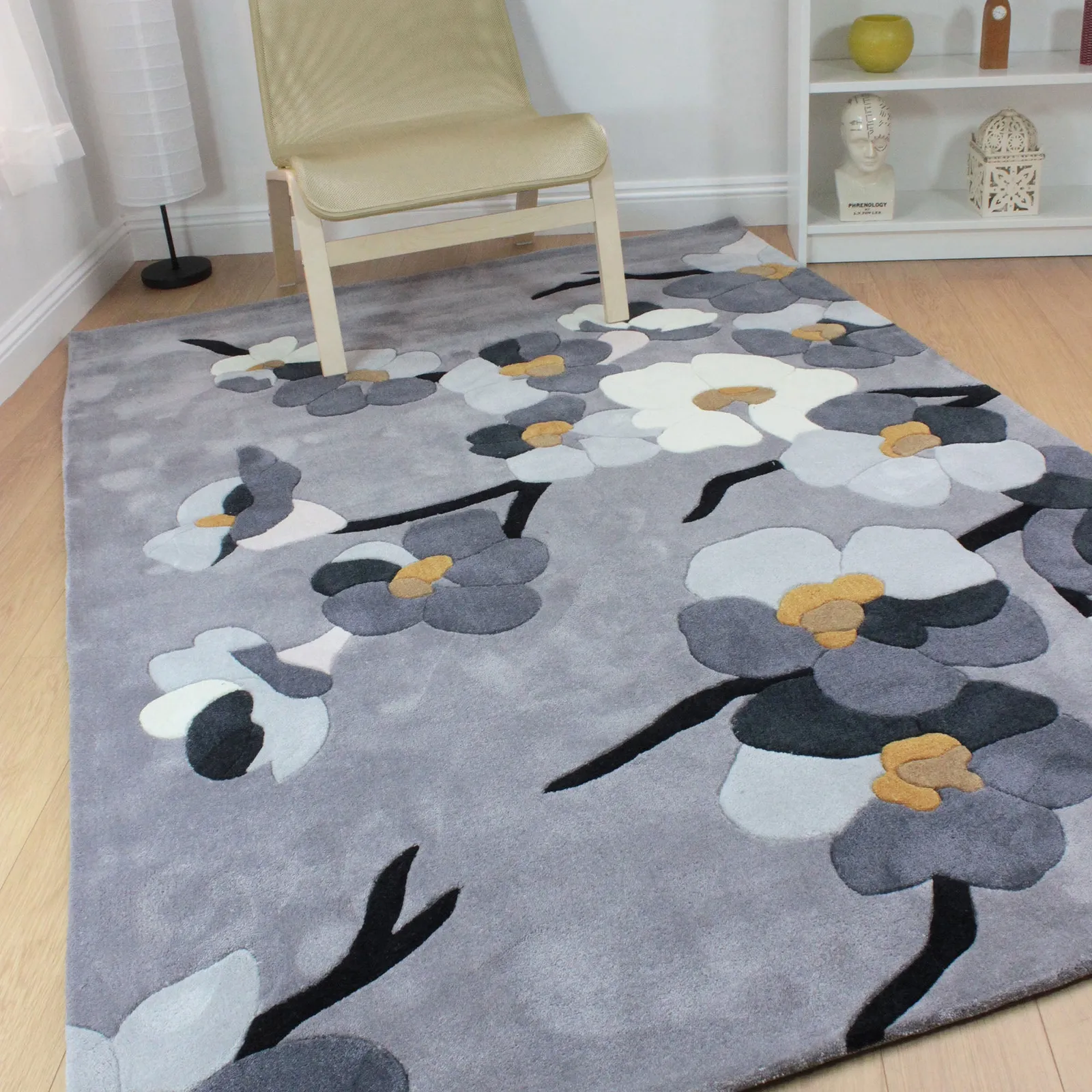 Infinite Blossom Rug Grey