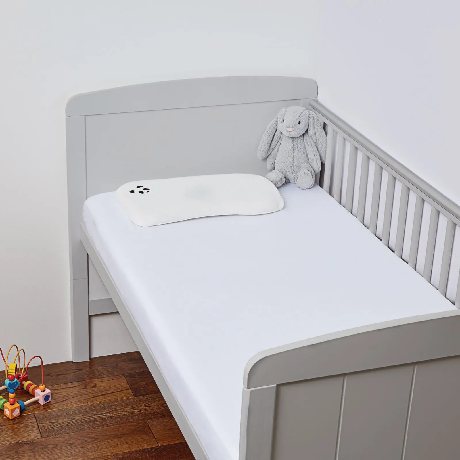 Panda London 100% Bamboo Fitted Sheet - Cot & Cotbed (2-Pack) in White 2