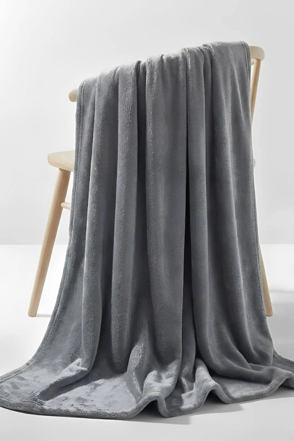 Pamposh Luxury Flannel Fleece Blanket Reversible Cozy Throw in Silver