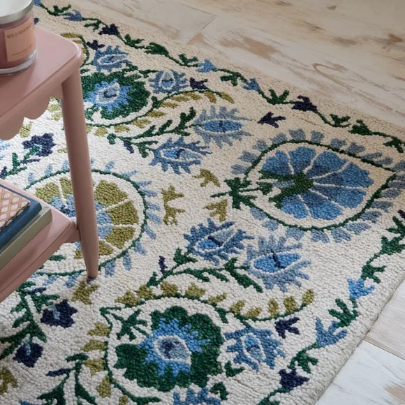 Hani Floral Wool Rug 6