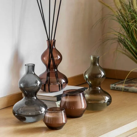 Cedar & Sage Rose Oud Diffuser 4