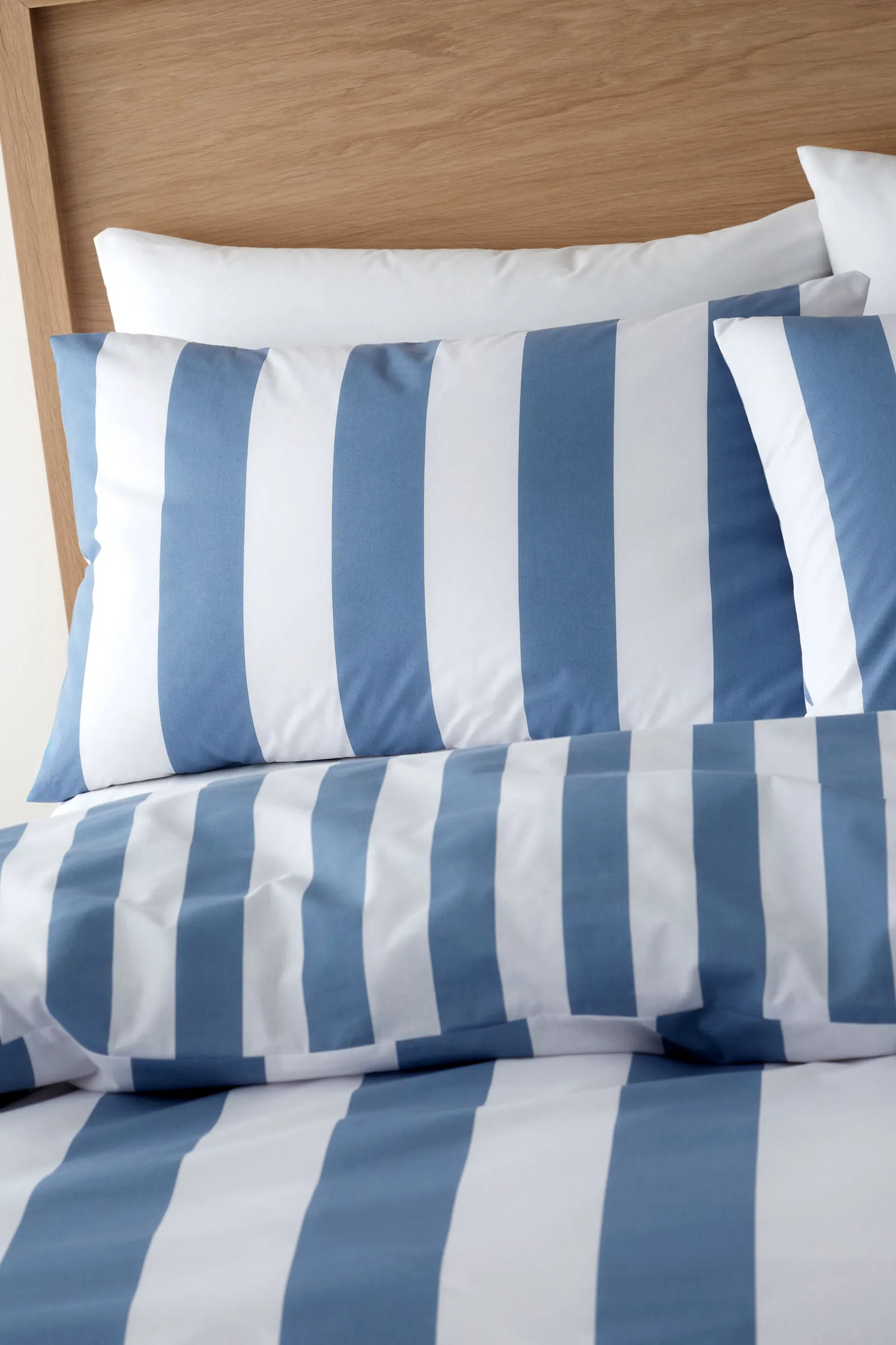 Catherine Lansfield 'Cove Stripe' Reversible Duvet Cover Set in Blue 3