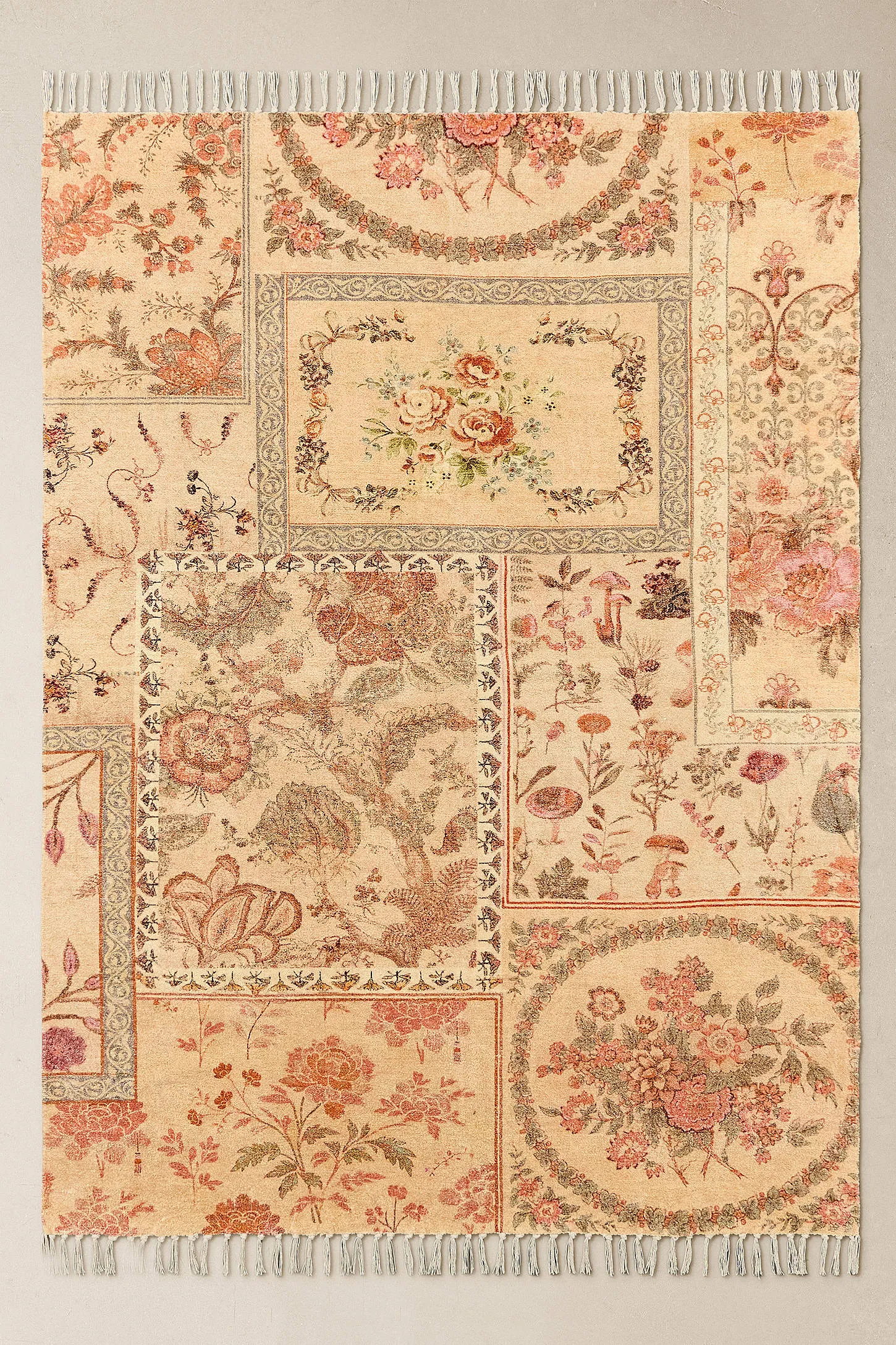 Patchwork Antique 5x7ft / 150x210cm Rug - Pink 2