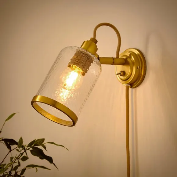 Churchgate Sharnford Adjustable Plug In Wall Light 2