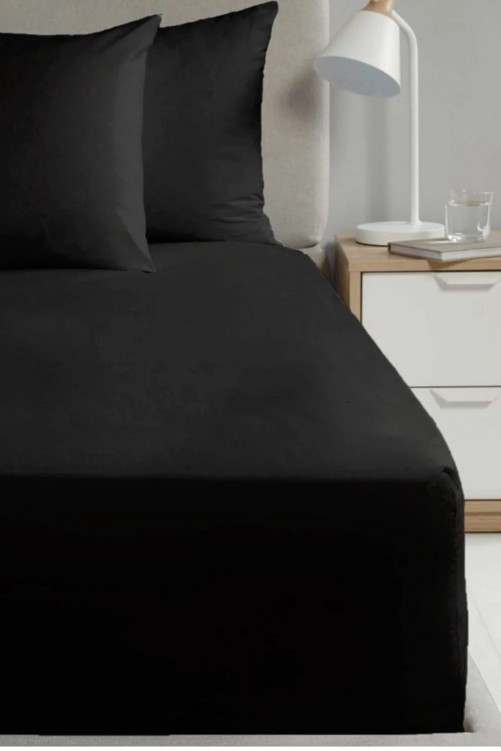 HomeSpace Direct Percale Extra Deep 16" Fitted Sheet in Black