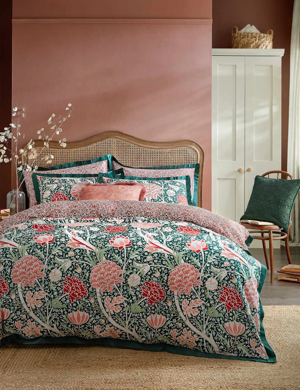 William Morris At Home Pure Cotton Cray Bedding Set Green Mix
