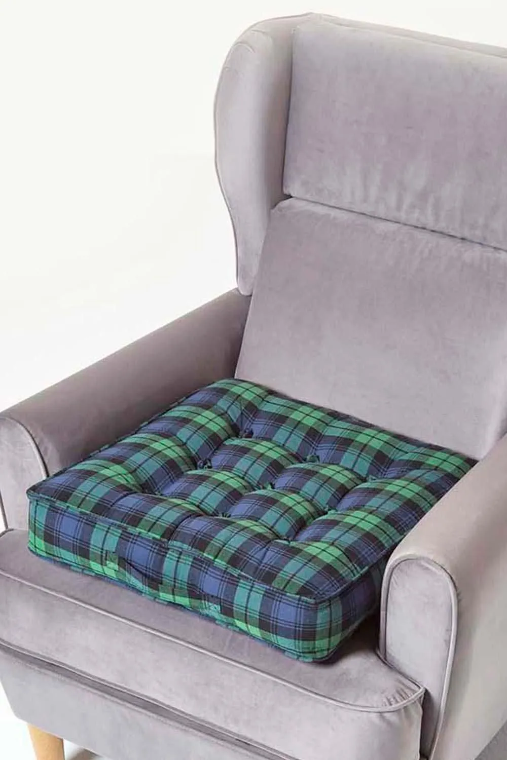 Homescapes Black Watch Tartan Cotton Armchair Booster Cushion in Green