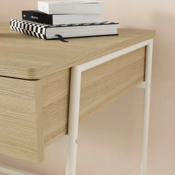 Cian Storage Desk 4