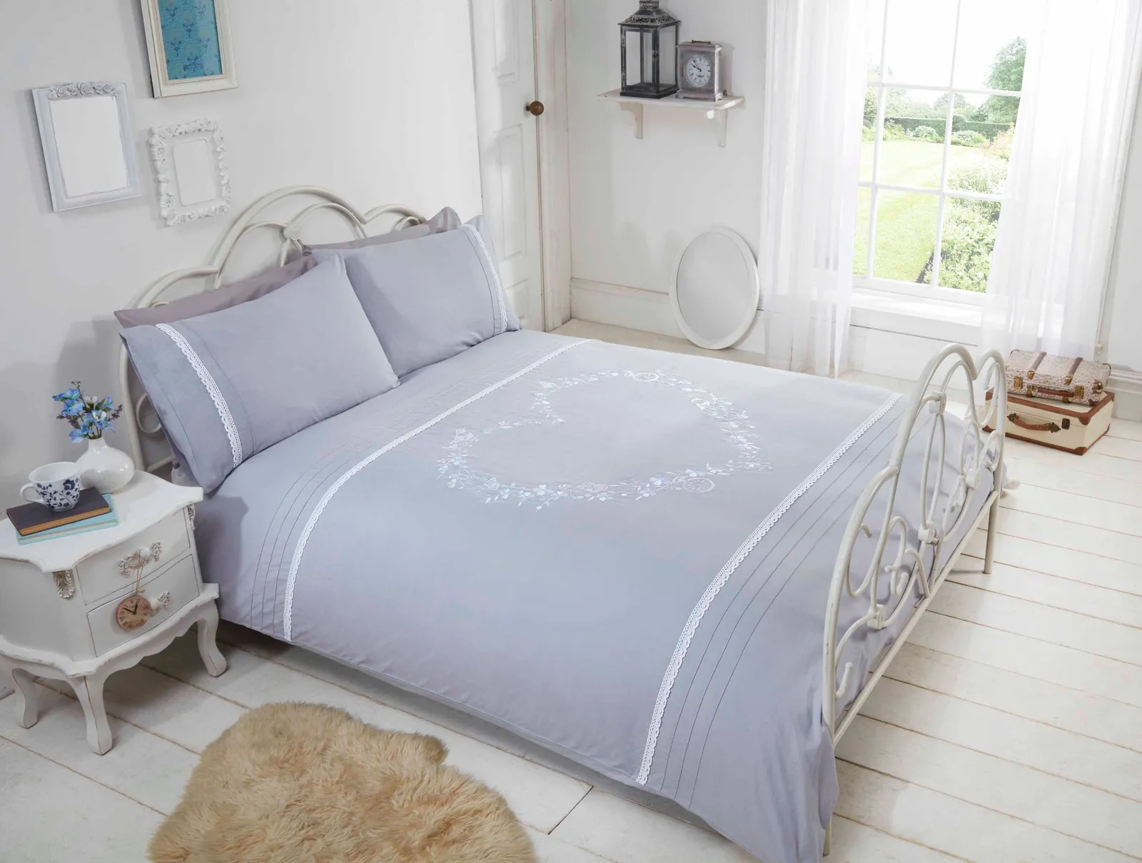 Rapport Home Hearts Design Polycotton Duvet Cover Set With Pillowcase in Grey 1