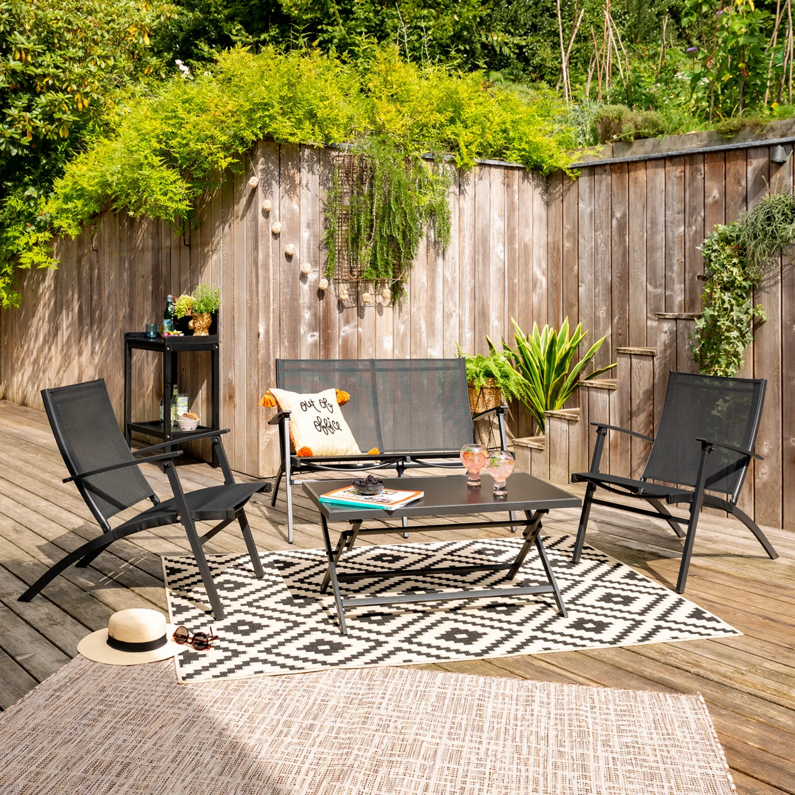 Helsinki 4 Seater Folding Black Conversation Set Black