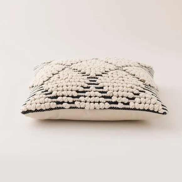 Jersey Bobble Diamond Square Cushion 4