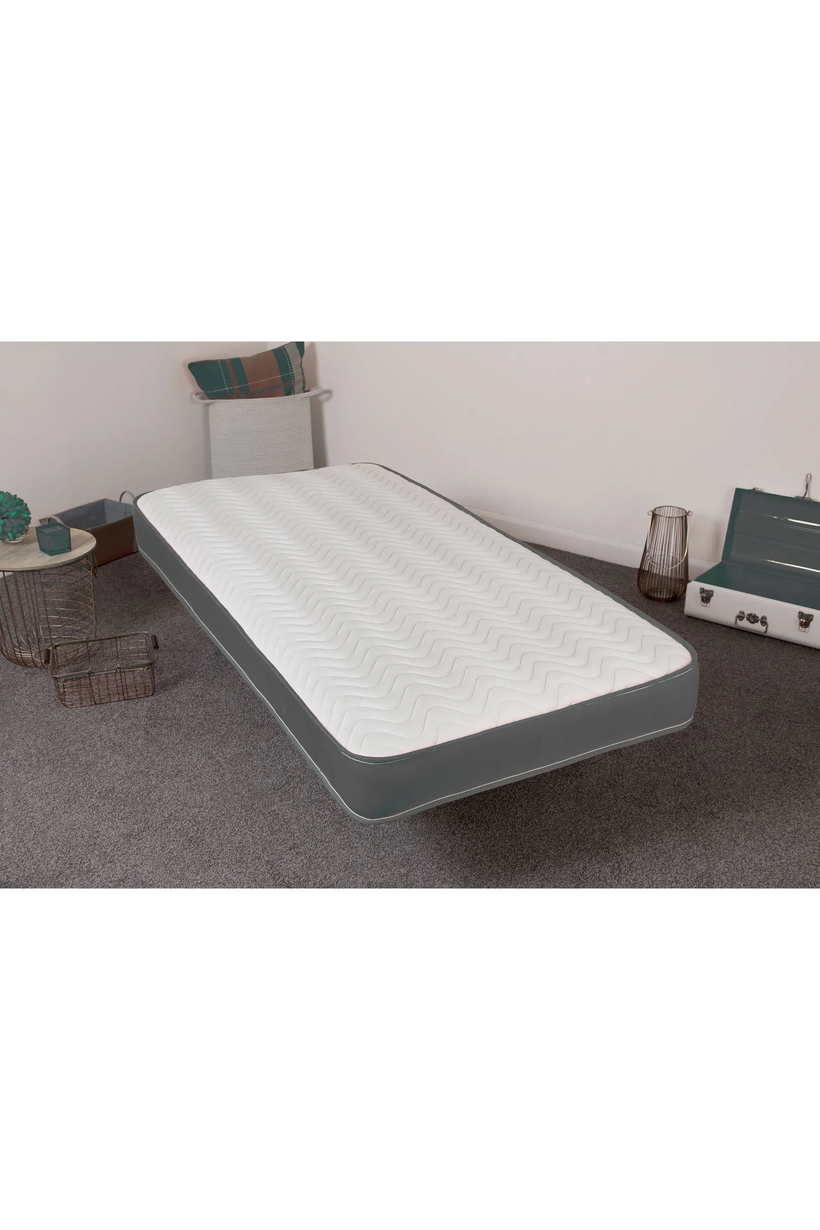 eXtreme Comfort Ltd Cooltouch Essentials Wave Grey Border Quilted Hybrid Spring Mattress 4